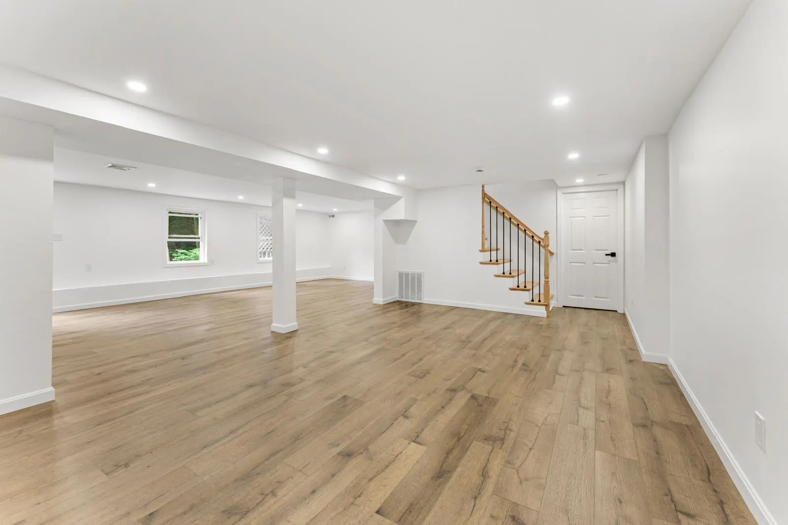 Finished basement floor: finished